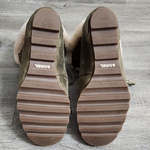 Sorel Conquest Wedge Shearling Booties - Picture 12 of 12